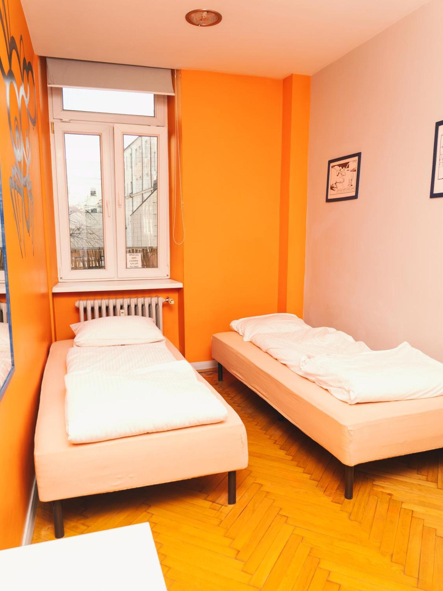 Lazemaze Hostel Krasków Exterior foto