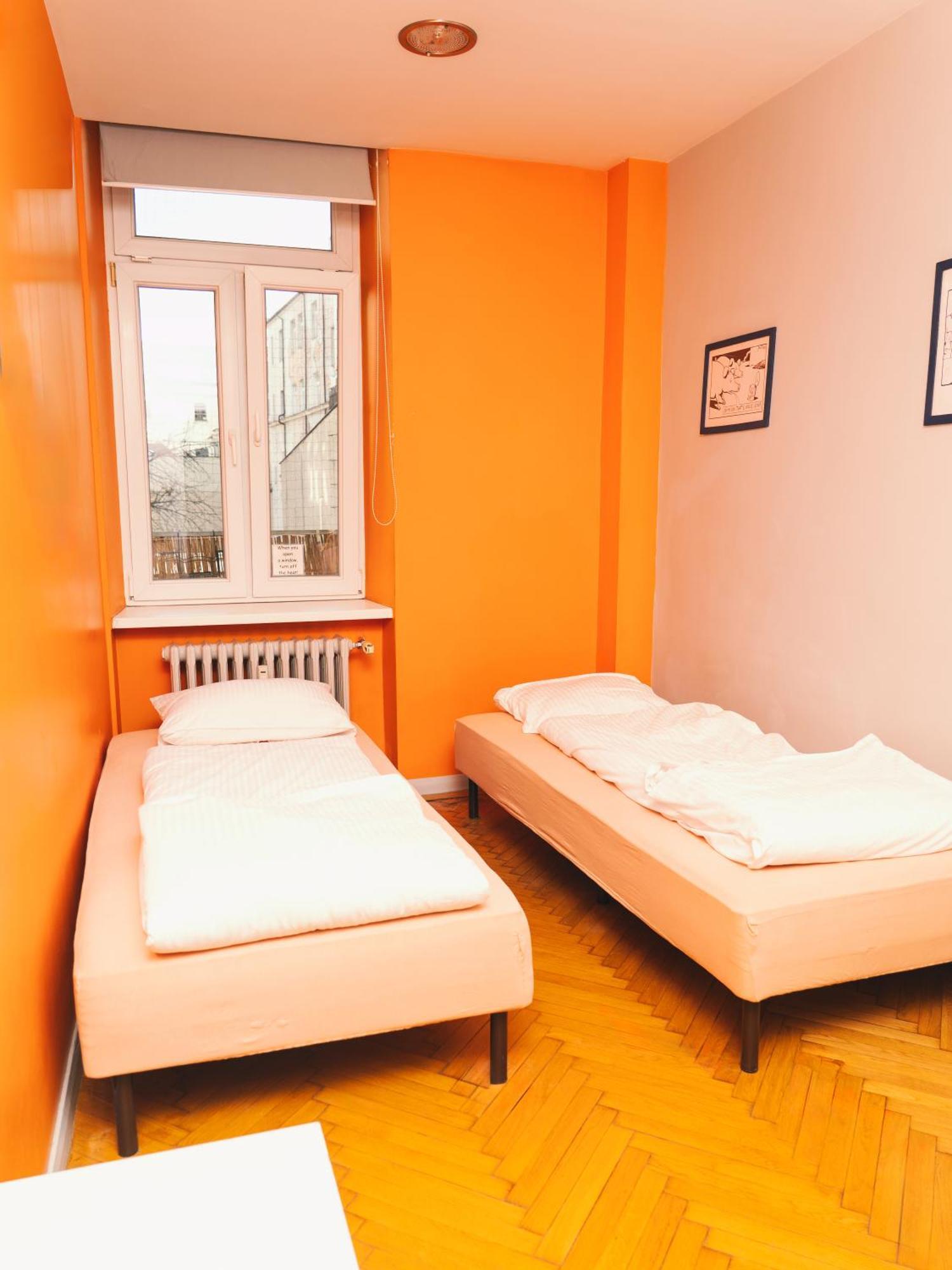 Lazemaze Hostel Krasków Exterior foto